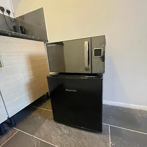 Apartment Fantastic Studio, Private Bathroom And Mini Kitchen., Thamesmead (Greater London)